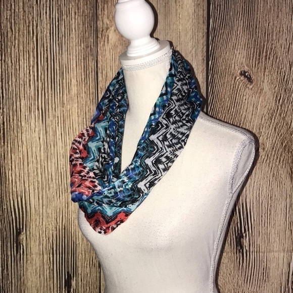 INFINITY SCARF BLUE & RED MULTI COLOR - Picture 1 of 4